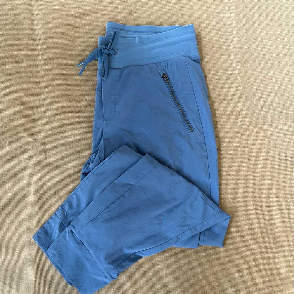 Trekkie Mid Rise Jogger
